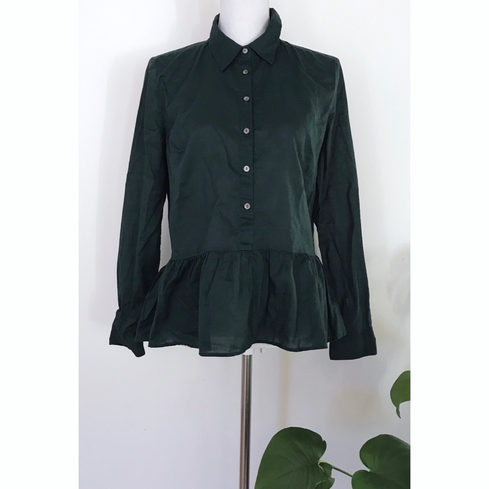 EUC Ann Taylor Dark Hunter Green Peplum Blouse M​​​​​